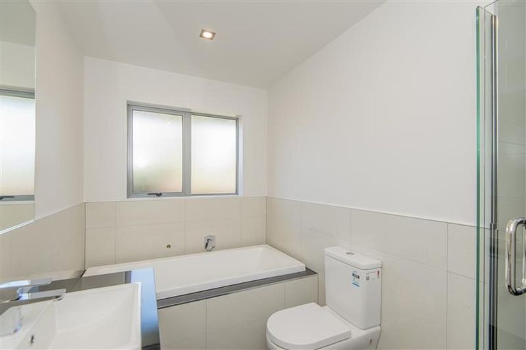 Photo of property in 76a Brynley Street, Hornby, Christchurch, 8042