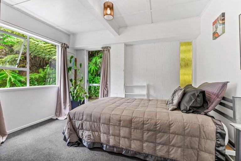 Photo of property in 143 Wairere Road, Waitakere, Henderson, 0782