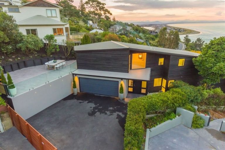 Photo of property in 73e Clifton Terrace, Clifton, Christchurch, 8081