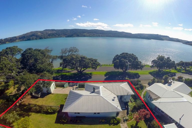 Photo of property in 31 Cliff Street, Raglan, 3225