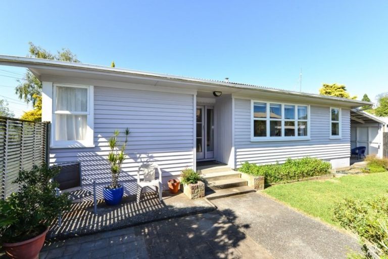Photo of property in 4 Prisk Street, Melville, Hamilton, 3206