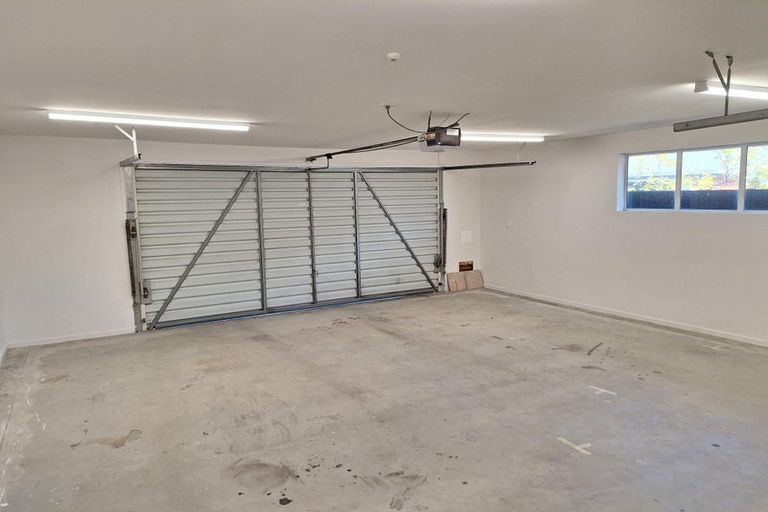 Photo of property in 19f Halswell Junction Road, Halswell, Christchurch, 8025