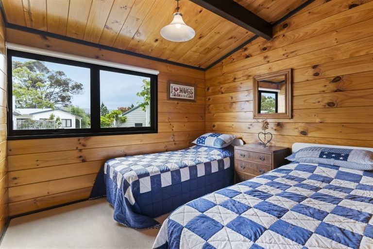 Photo of property in 5 Courtney Close, Pauanui, Hikuai, 3579