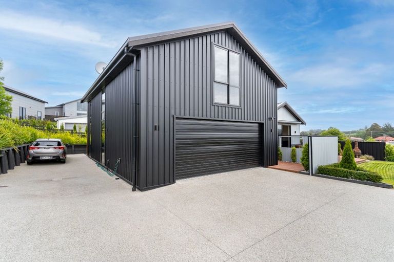 Photo of property in 10 Trudi Place, Green Island, Dunedin, 9018