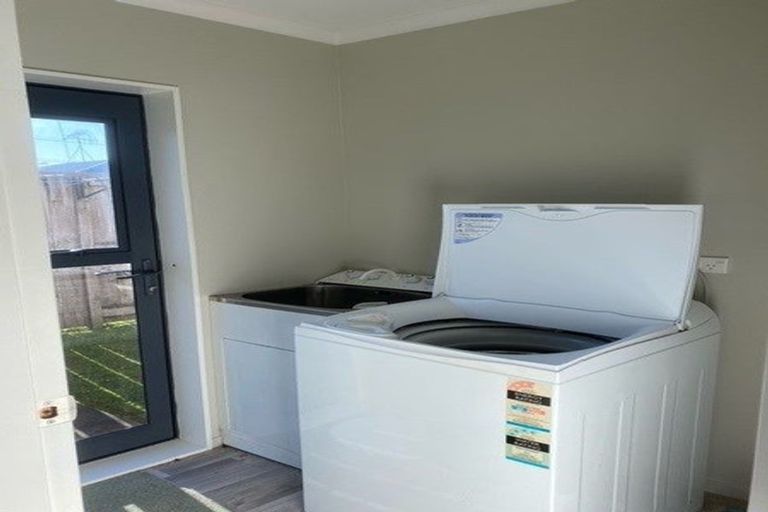 Photo of property in 8 Inverness Avenue, Hamilton East, Hamilton, 3216