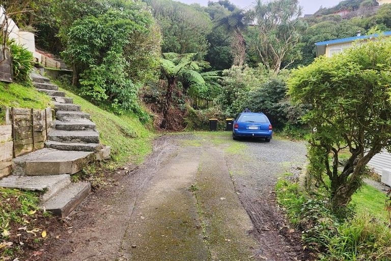 Photo of property in 19 David Crescent, Karori, Wellington, 6012