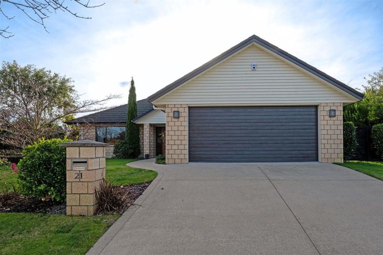Photo of property in 21 Hayward Rise, Owhata, Rotorua, 3010