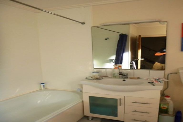 Photo of property in 18a Penryn Drive, Camborne, Porirua, 5026