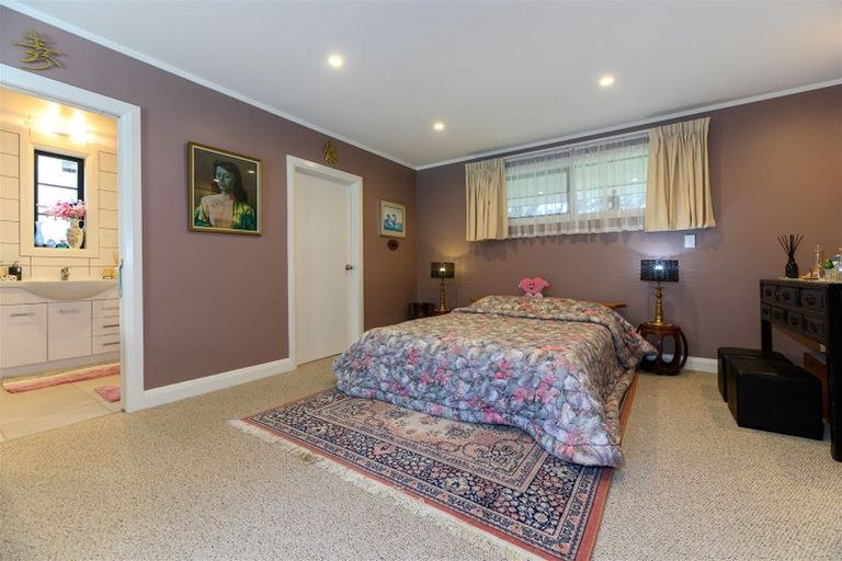 Photo of property in 19 Dudding Avenue, Northcote, Auckland, 0627