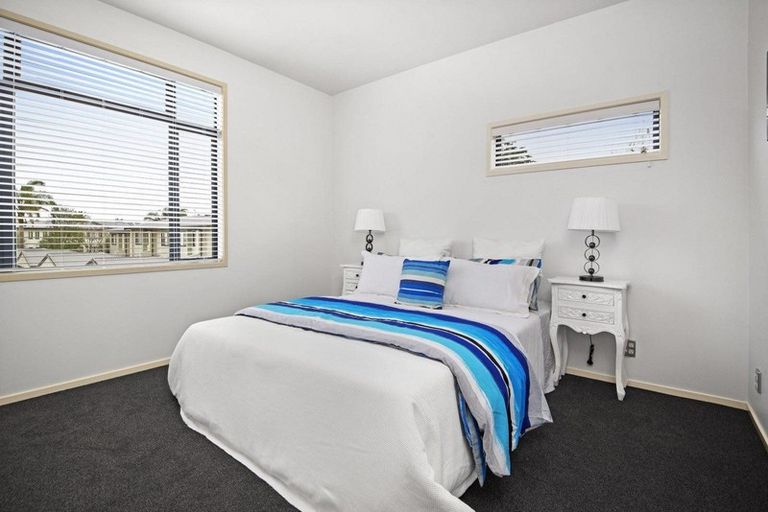 Photo of property in 79a/2 Armoy Drive, East Tamaki, Auckland, 2016