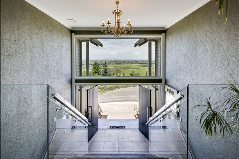 Photo of property in The Woolshed, 15g Omarunui Road, Waiohiki, Napier, 4183