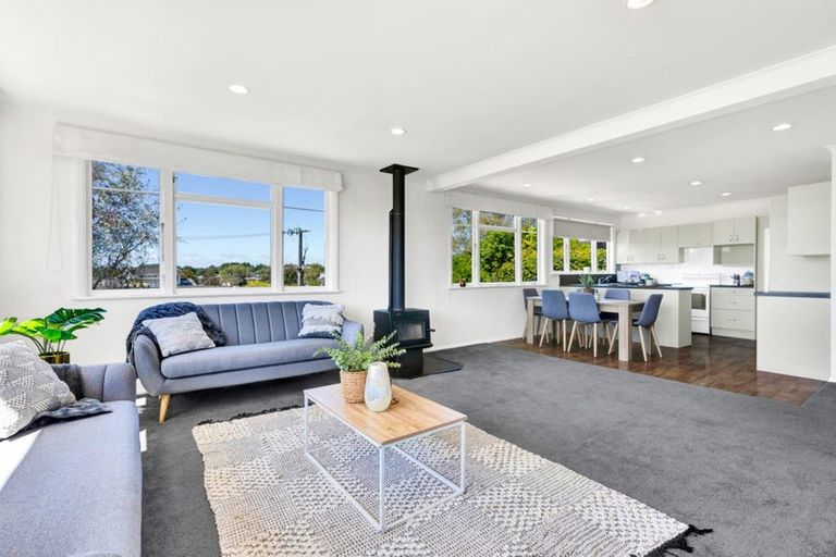 Photo of property in 1 Fairfax Terrace, Frankleigh Park, New Plymouth, 4310