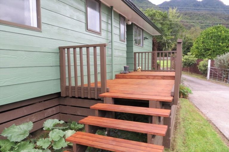 Photo of property in 25 Whitaker Street, Te Aroha, 3320