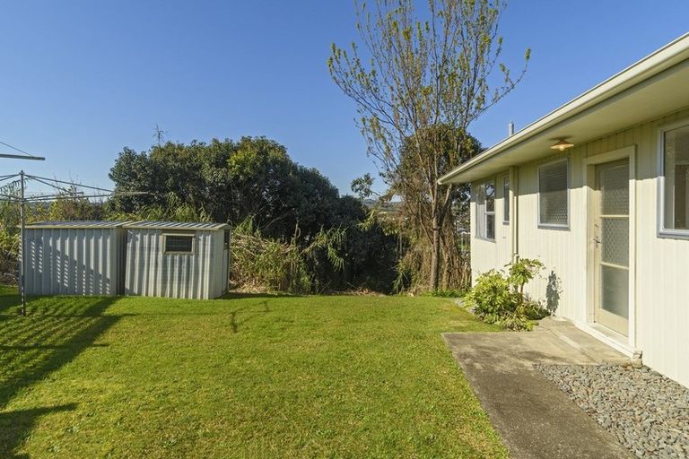 Photo of property in 2b Slade Street, Greerton, Tauranga, 3112