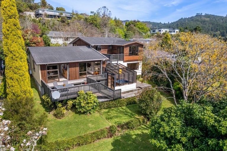 Photo of property in 9 Chichester Drive, Pinehaven, Upper Hutt, 5019