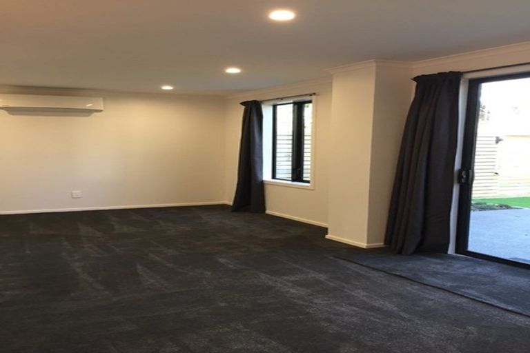 Photo of property in 5a Breakwater Way, Whitby, Porirua, 5024