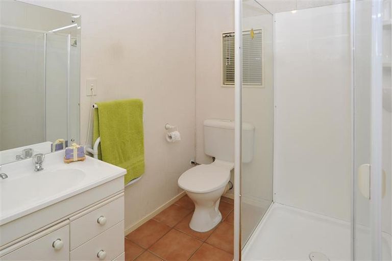 Photo of property in 9 Cantua Close, Totara Heights, Auckland, 2105