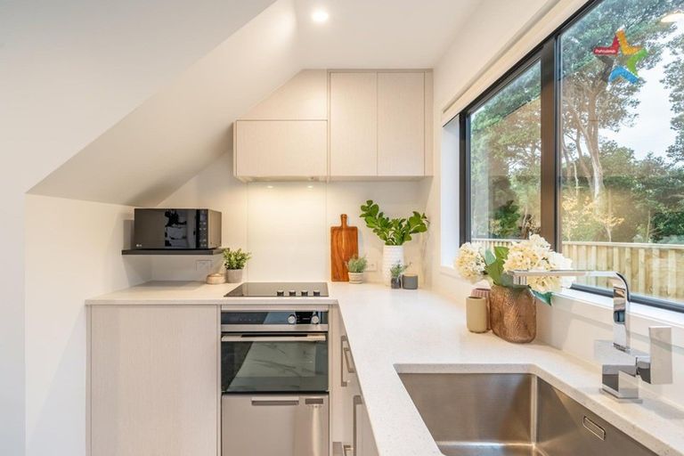 Photo of property in 6/148 Riverside Drive, Waiwhetu, Lower Hutt, 5010