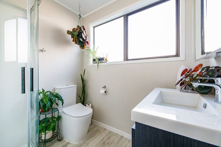 Photo of property in 57 Urlich Drive, Ranui, Auckland, 0612