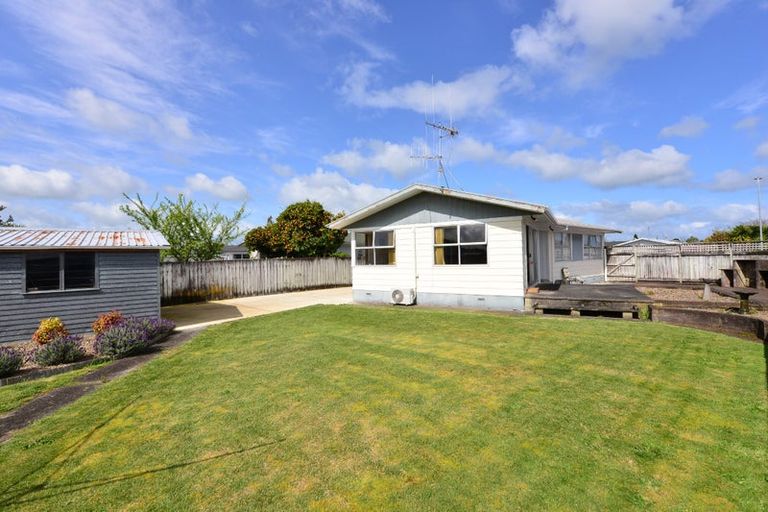 Photo of property in 5 Prior Place, Nawton, Hamilton, 3200