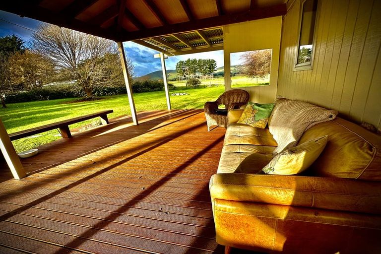 Photo of property in 587 Gladstone Road, Gladstone, Carterton, 5792