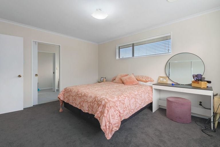 Photo of property in 9 Mccahon Drive, Pukehangi, Rotorua, 3015