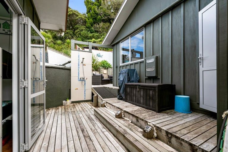 Photo of property in 143 Oakura Road, Oakura, Hikurangi, 0184
