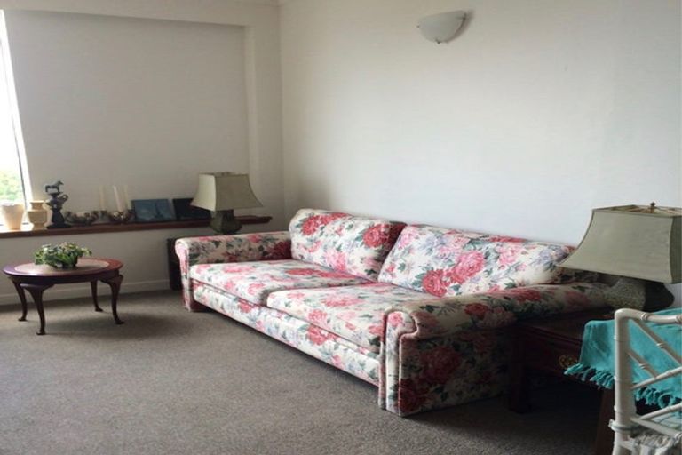 Photo of property in Hobson Court Flats, 57/70 Hobson Street, Thorndon, Wellington, 6011