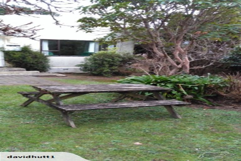 Photo of property in 42 Kamahi Street, Stokes Valley, Lower Hutt, 5019