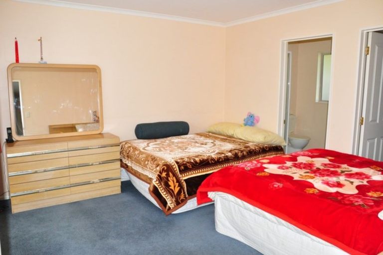 Photo of property in 7 Cole Lane, Milson, Palmerston North, 4414