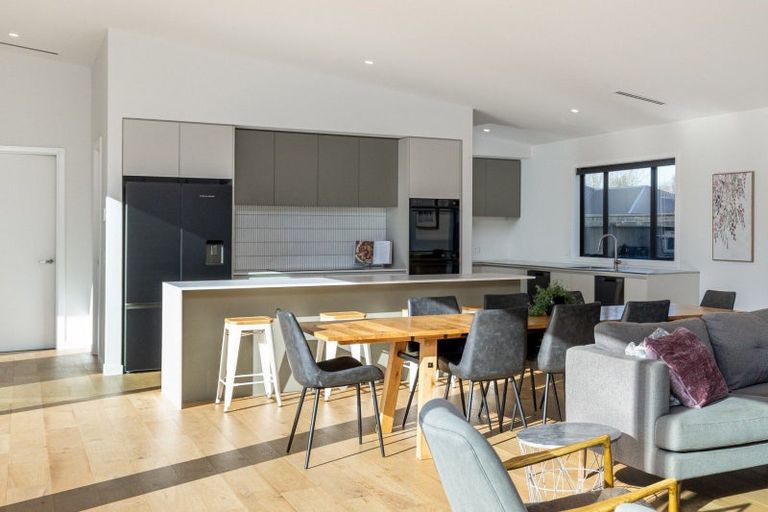 Photo of property in 21 Spencer Place, Springlands, Blenheim, 7201