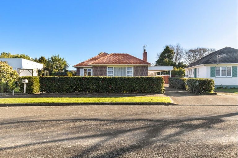 Photo of property in 79 Savage Crescent, West End, Palmerston North, 4412