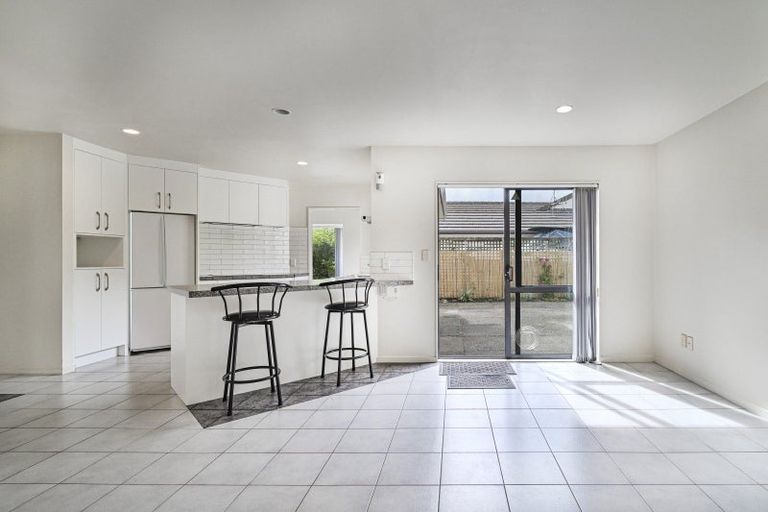 Photo of property in 22 Woodlands Drive, Havelock North, 4130