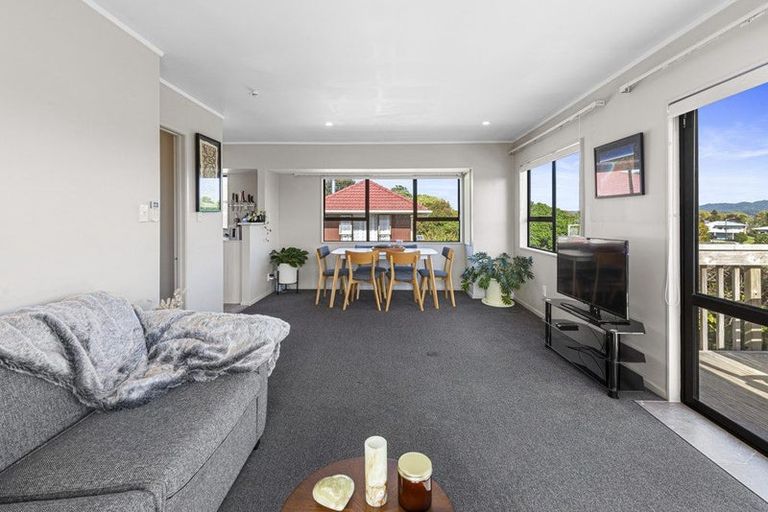 Photo of property in 133a Vodanovich Road, Te Atatu South, Auckland, 0610