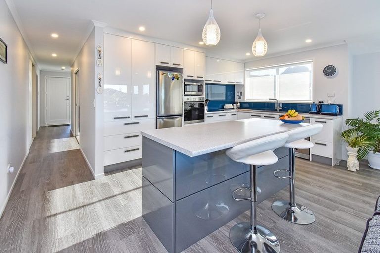 Photo of property in 2 Westmuir Crescent, Pokeno, 2402