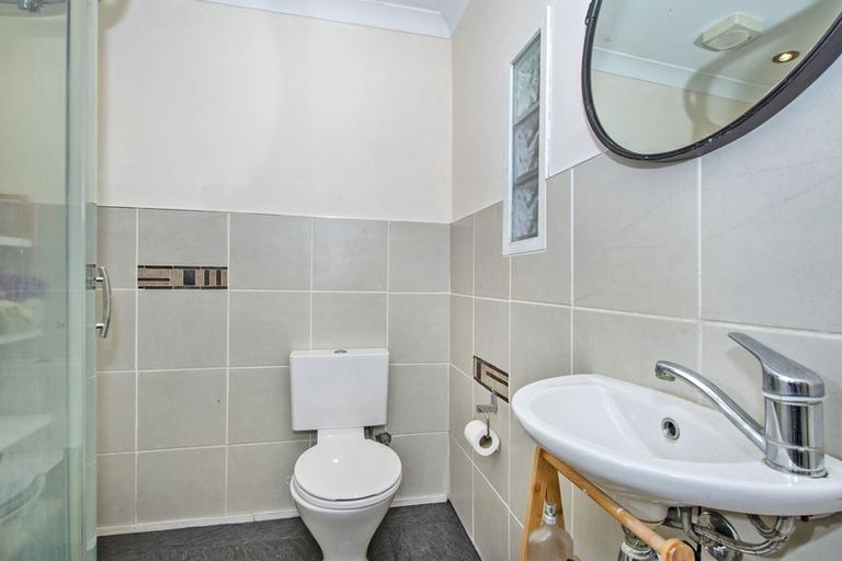 Photo of property in 52 Anzac Road, Morningside, Whangarei, 0110