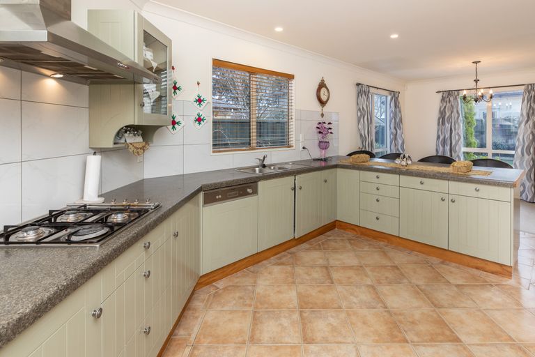 Photo of property in 46 Mistral Road, Northwood, Christchurch, 8051