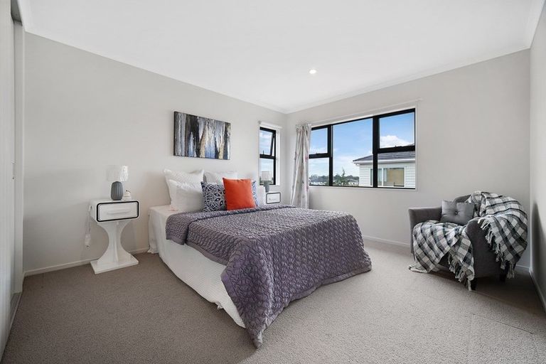 Photo of property in 32 Wawatai Drive, Karaka, Papakura, 2113