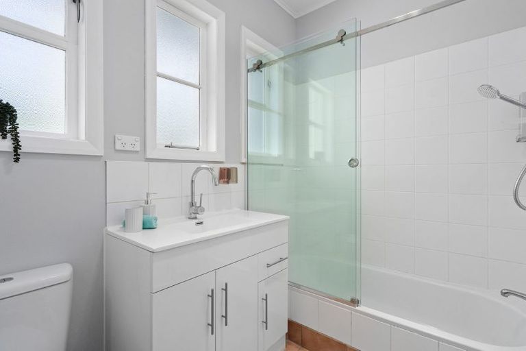 Photo of property in 113 Williams Street, Cambridge, 3434