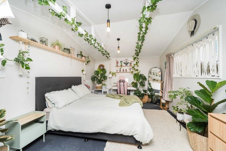 Photo of property in 26 Humber Street, Roslyn, Palmerston North, 4414