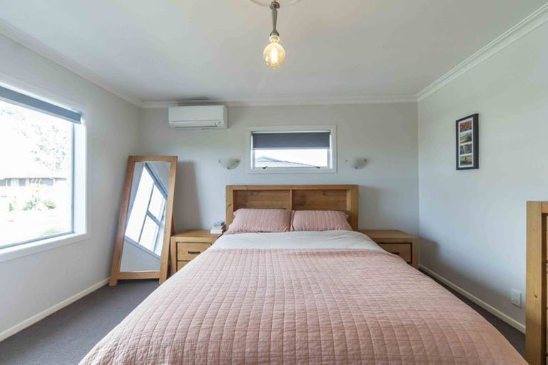 Photo of property in 12 Resthill Crescent, Glenview, Hamilton, 3206