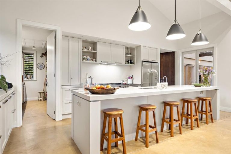 Photo of property in 5 Dysart Lane, Kumeu, 0891