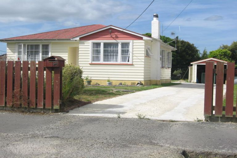 Photo of property in 28 Huia Street, Pahiatua, 4910