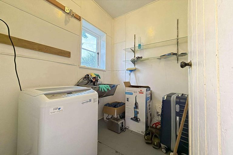 Photo of property in 84 Sunshine Avenue, Karori, Wellington, 6012