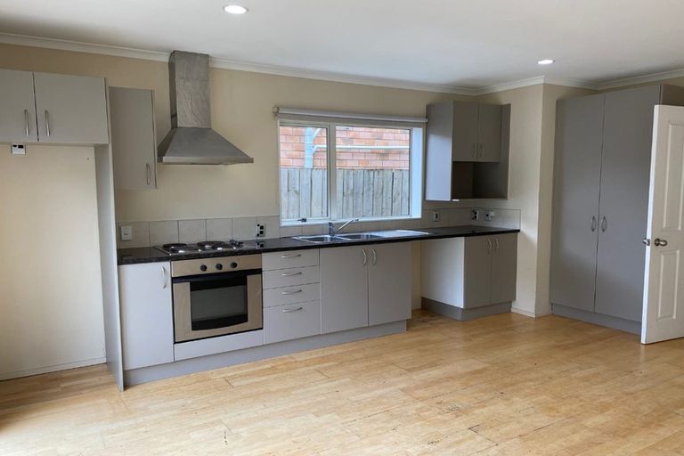 Photo of property in 9 Maypark Crescent, Flat Bush, Auckland, 2016