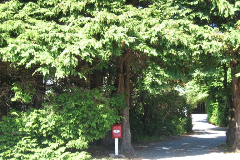 Photo of property in 96 Plateau Road, Te Marua, Upper Hutt, 5018