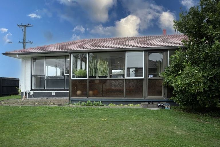 Photo of property in 44 Awatea Road, Hornby, Christchurch, 8042