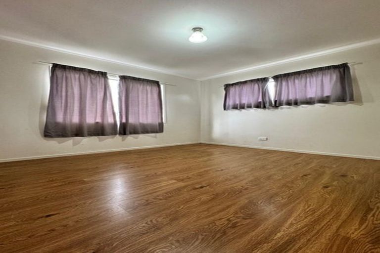 Photo of property in 22 Olive Crescent, Papatoetoe, Auckland, 2025