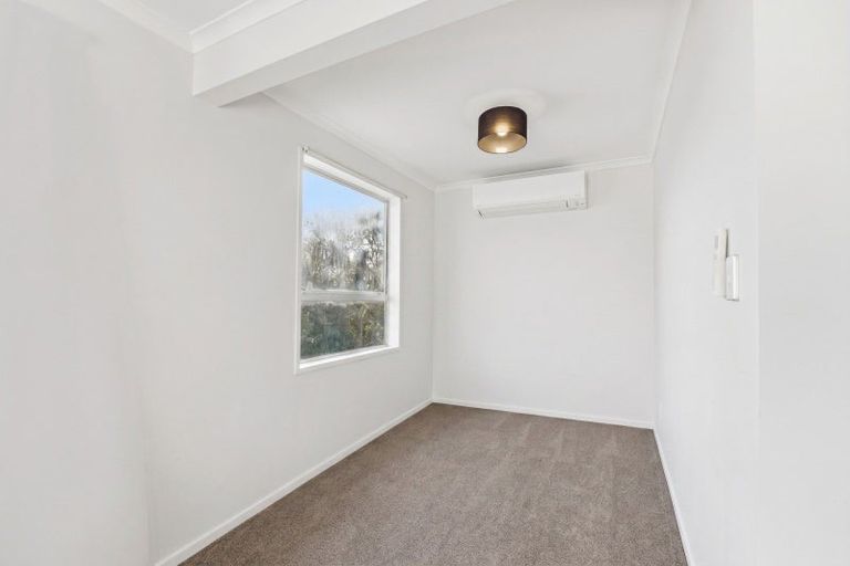 Photo of property in 7/73 Clare Road, St Albans, Christchurch, 8014
