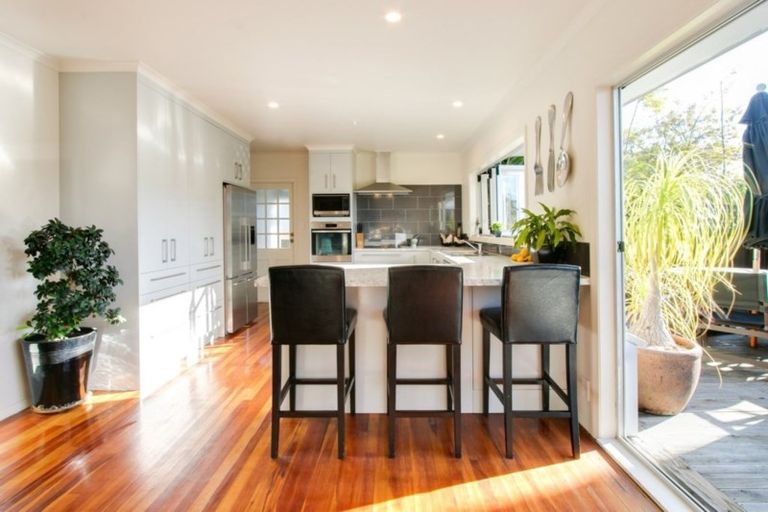 Photo of property in 12 Maadi Road, Onekawa, Napier, 4110